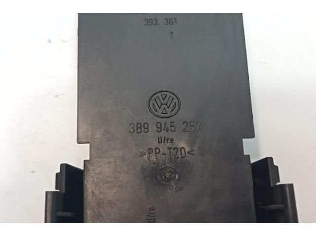 bontott VW PASSAT B5 Fényszóró Izzó Foglalat