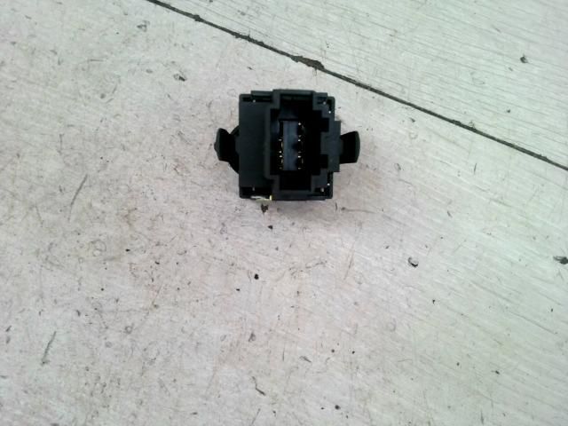 bontott VW PASSAT B5 Fényszórómagasság Állító Kapcsoló