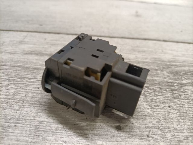 bontott VW PASSAT B5 Fényszórómagasság Állító Kapcsoló