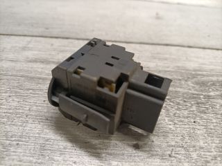 bontott VW PASSAT B5 Fényszórómagasság Állító Kapcsoló