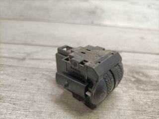 bontott VW PASSAT B5 Fényszórómagasság Állító Kapcsoló