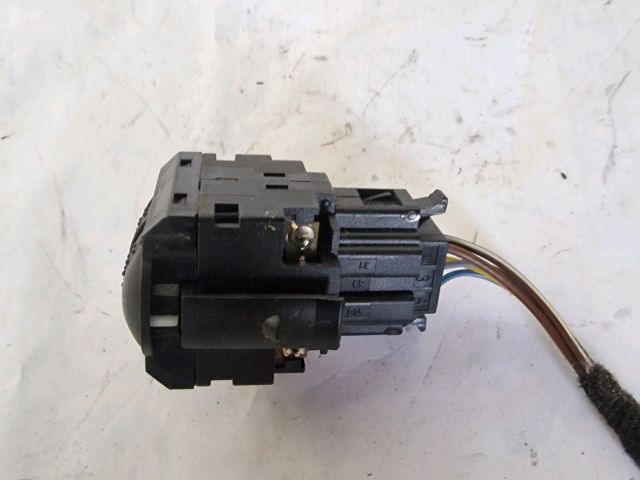 bontott VW PASSAT B5 Fényszórómagasság Állító Kapcsoló