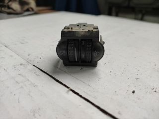 bontott VW PASSAT B5 Fényszórómagasság Állító Kapcsoló