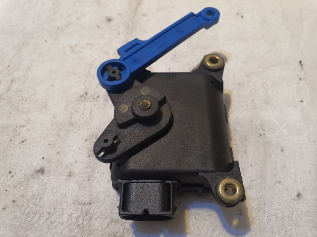 bontott VW PASSAT B5 Fűtés Állító Motor