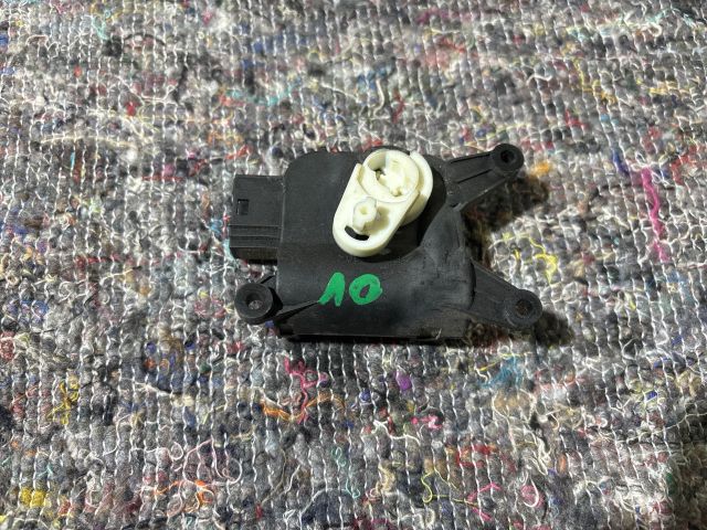 bontott VW PASSAT B5 Fűtés Állító Motor