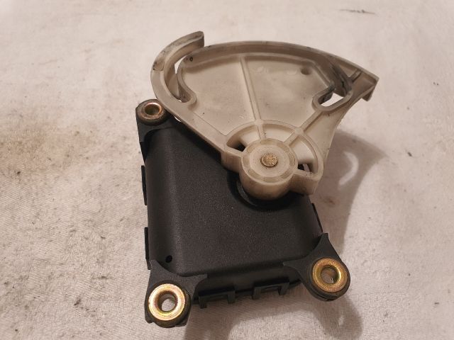 bontott VW PASSAT B5 Fűtés Állító Motor