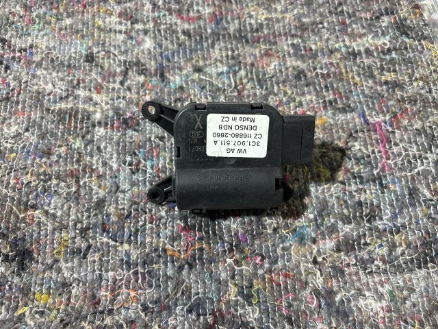 bontott VW PASSAT B5 Fűtés Állító Motor