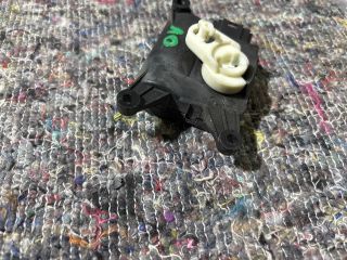 bontott VW PASSAT B5 Fűtés Állító Motor