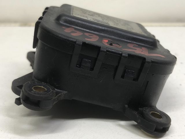 bontott VW PASSAT B5 Fűtés Állító Motor