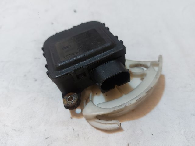 bontott VW PASSAT B5 Fűtés Állító Motor