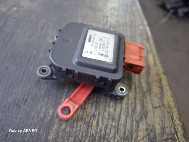 bontott VW PASSAT B5 Fűtés Állító Motor