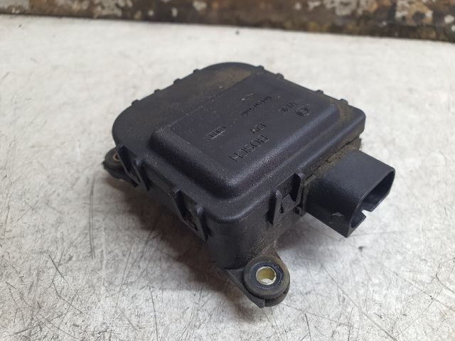 bontott VW PASSAT B5 Fűtés Állító Motor