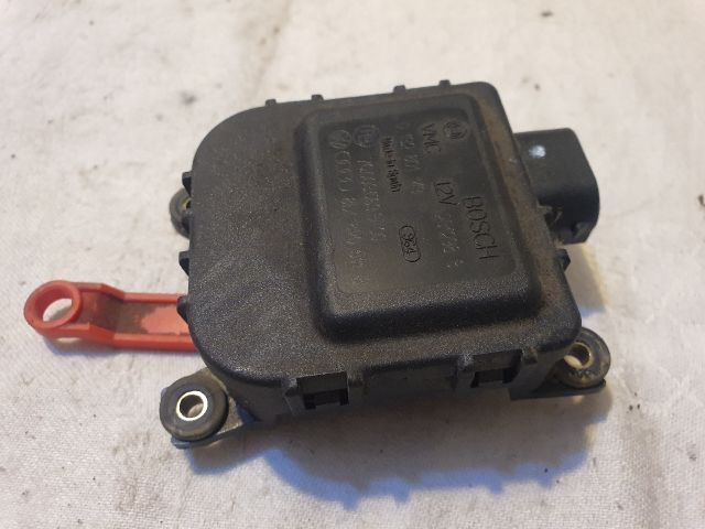 bontott VW PASSAT B5 Fűtés Állító Motor