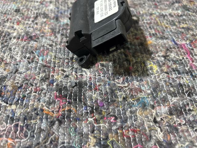 bontott VW PASSAT B5 Fűtés Állító Motor