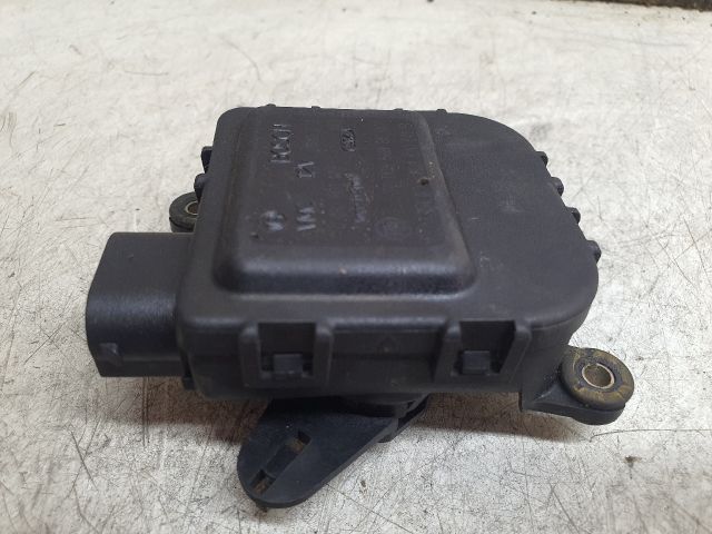 bontott VW PASSAT B5 Fűtés Állító Motor