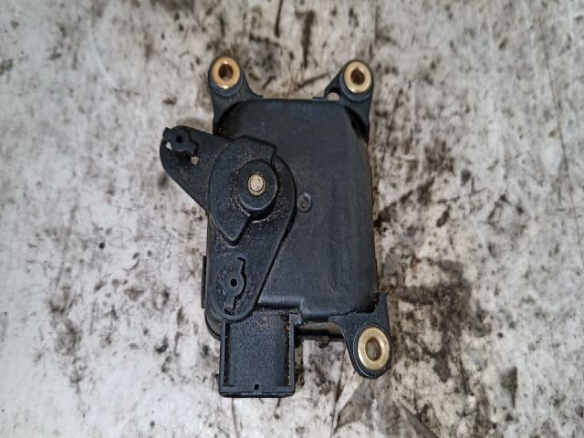 bontott VW PASSAT B5 Fűtés Állító Motor