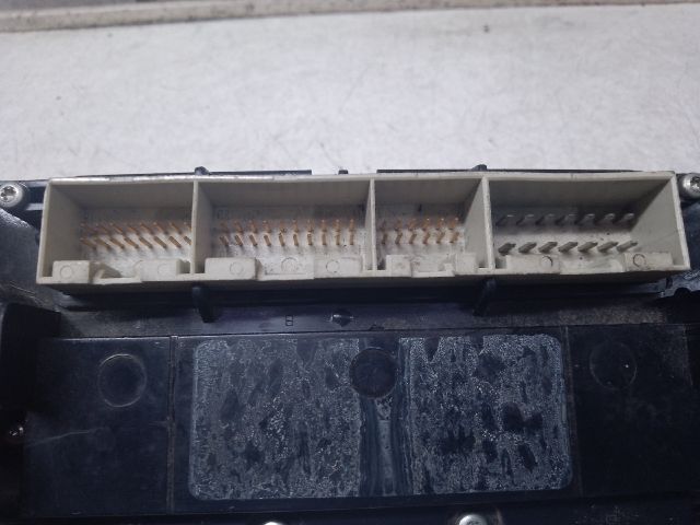 bontott VW PASSAT B5 Fűtéskapcsoló (digit klímás)