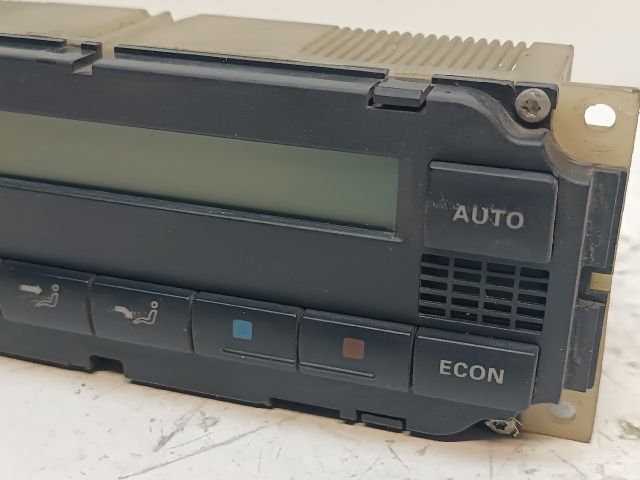 bontott VW PASSAT B5 Fűtéskapcsoló (digit klímás)