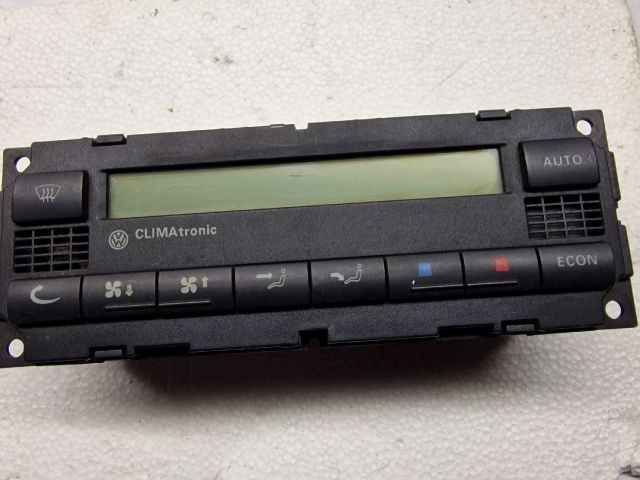 bontott VW PASSAT B5 Fűtéskapcsoló (digit klímás)