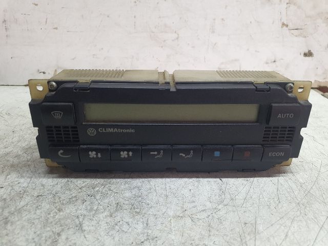 bontott VW PASSAT B5 Fűtéskapcsoló (digit klímás)
