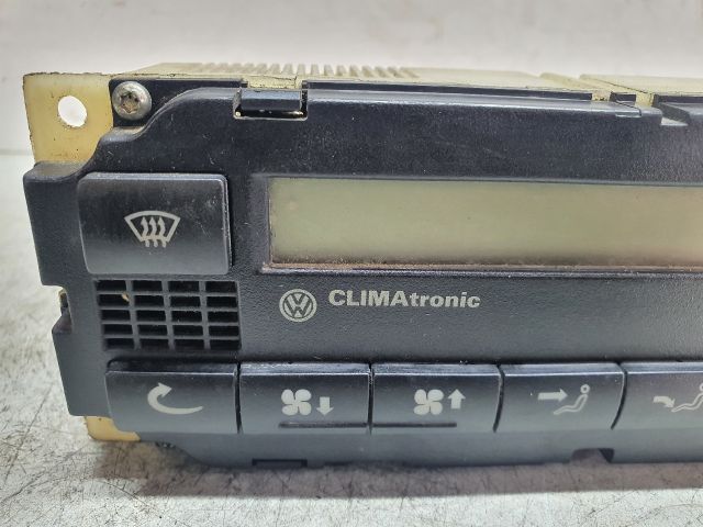 bontott VW PASSAT B5 Fűtéskapcsoló (digit klímás)