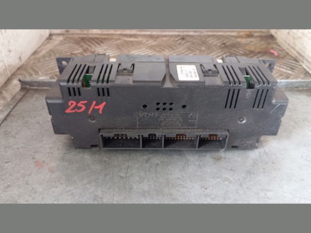 bontott VW PASSAT B5 Fűtéskapcsoló (digit klímás)