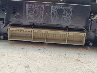 bontott VW PASSAT B5 Fűtéskapcsoló (digit klímás)