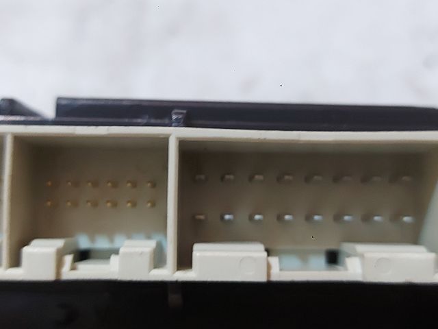 bontott VW PASSAT B5 Fűtéskapcsoló (digit klímás)