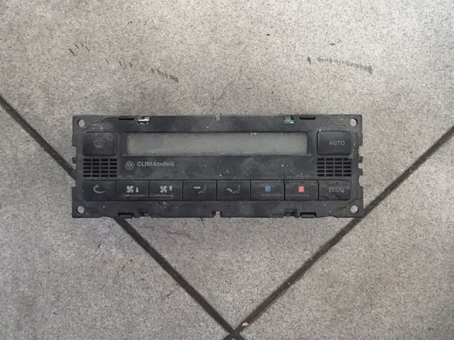 bontott VW PASSAT B5 Fűtéskapcsoló (digit klímás)