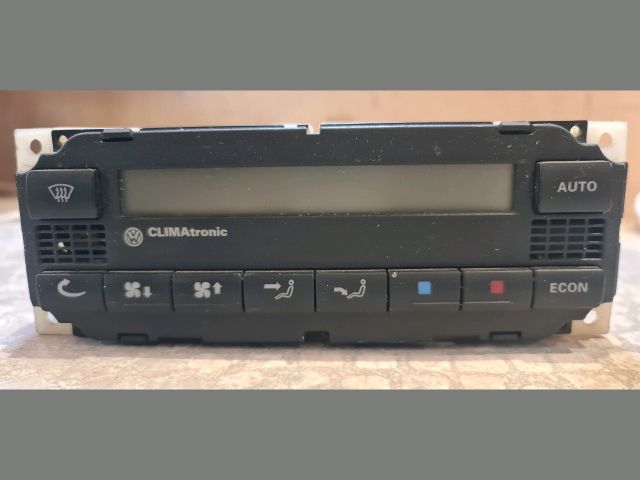 bontott VW PASSAT B5 Fűtéskapcsoló (digit klímás)