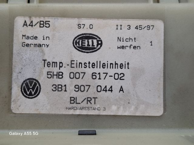 bontott VW PASSAT B5 Fűtéskapcsoló (digit klímás)