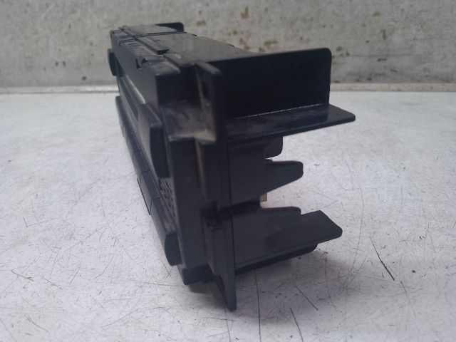 bontott VW PASSAT B5 Fűtéskapcsoló (digit klímás)