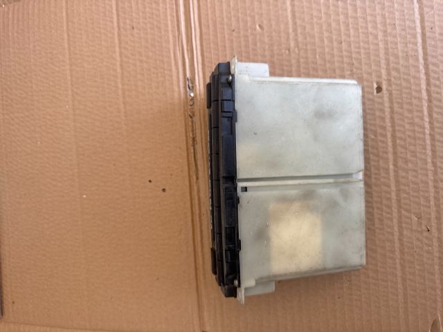 bontott VW PASSAT B5 Fűtéskapcsoló (digit klímás)