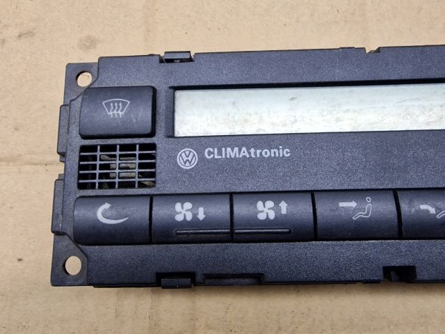 bontott VW PASSAT B5 Fűtéskapcsoló (digit klímás)