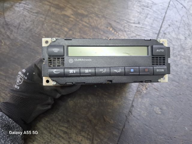 bontott VW PASSAT B5 Fűtéskapcsoló (digit klímás)