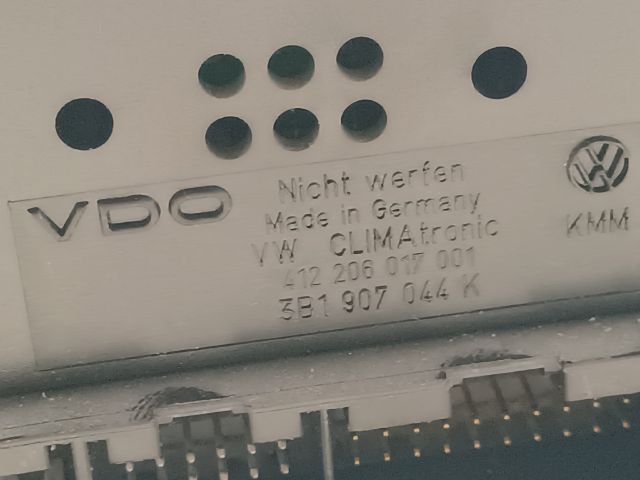 bontott VW PASSAT B5 Fűtéskapcsoló (digit klímás)