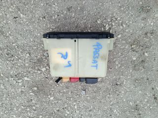 bontott VW PASSAT B5 Fűtéskapcsoló (digit klímás)