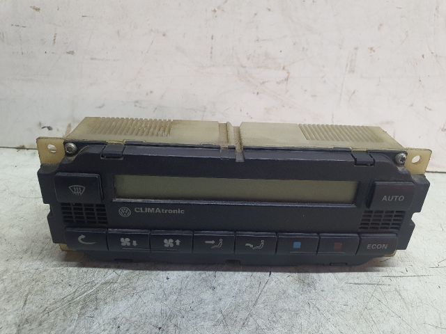 bontott VW PASSAT B5 Fűtéskapcsoló (digit klímás)