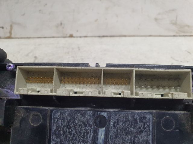 bontott VW PASSAT B5 Fűtéskapcsoló (digit klímás)