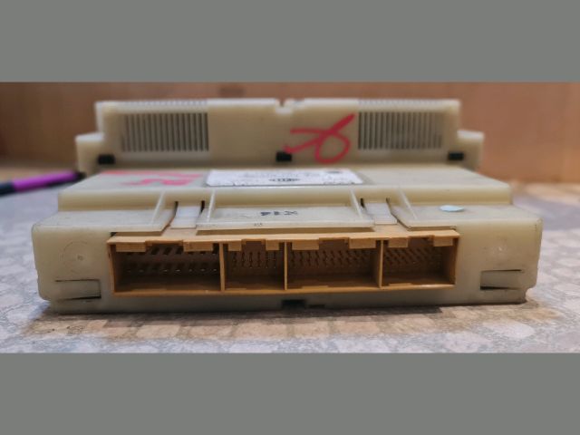 bontott VW PASSAT B5 Fűtéskapcsoló (digit klímás)