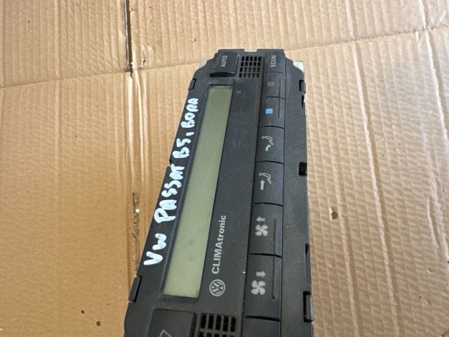 bontott VW PASSAT B5 Fűtéskapcsoló (digit klímás)