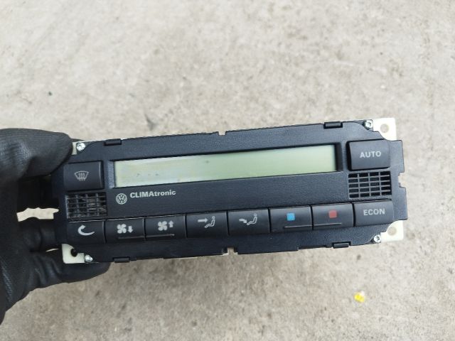 bontott VW PASSAT B5 Fűtéskapcsoló (digit klímás)