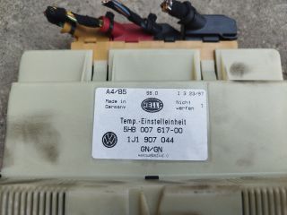 bontott VW PASSAT B5 Fűtéskapcsoló (digit klímás)