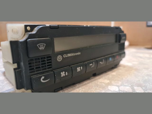 bontott VW PASSAT B5 Fűtéskapcsoló (digit klímás)