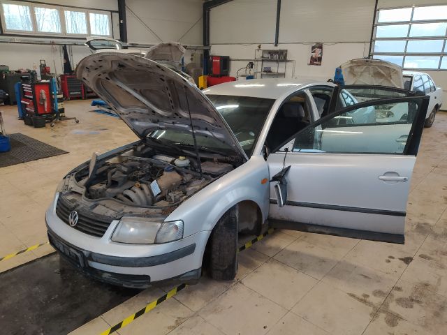 bontott VW PASSAT B5 Fűtéskapcsoló (Nem klímás)