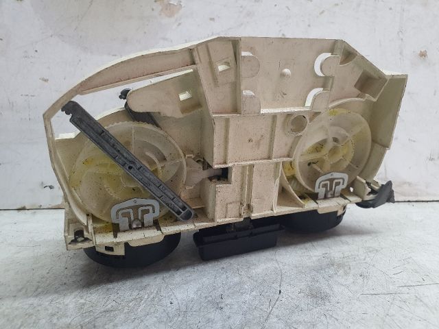bontott VW PASSAT B5 Fűtéskapcsoló (Nem klímás)