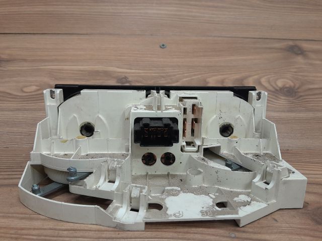 bontott VW PASSAT B5 Fűtéskapcsoló (Nem klímás)