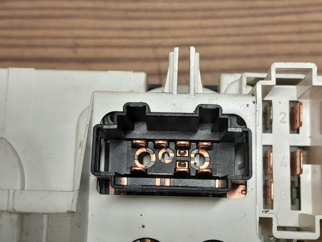 bontott VW PASSAT B5 Fűtéskapcsoló (Nem klímás)