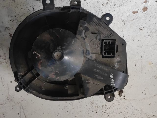 bontott VW PASSAT B5 Fűtőmotor (Nem klímás)