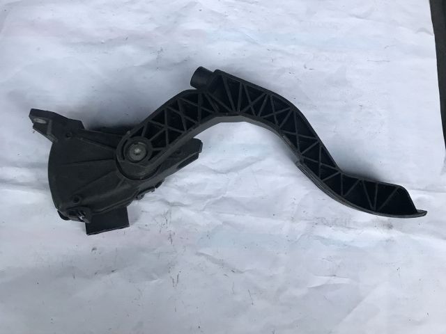 bontott VW PASSAT B5 Gázpedál (Elektromos)